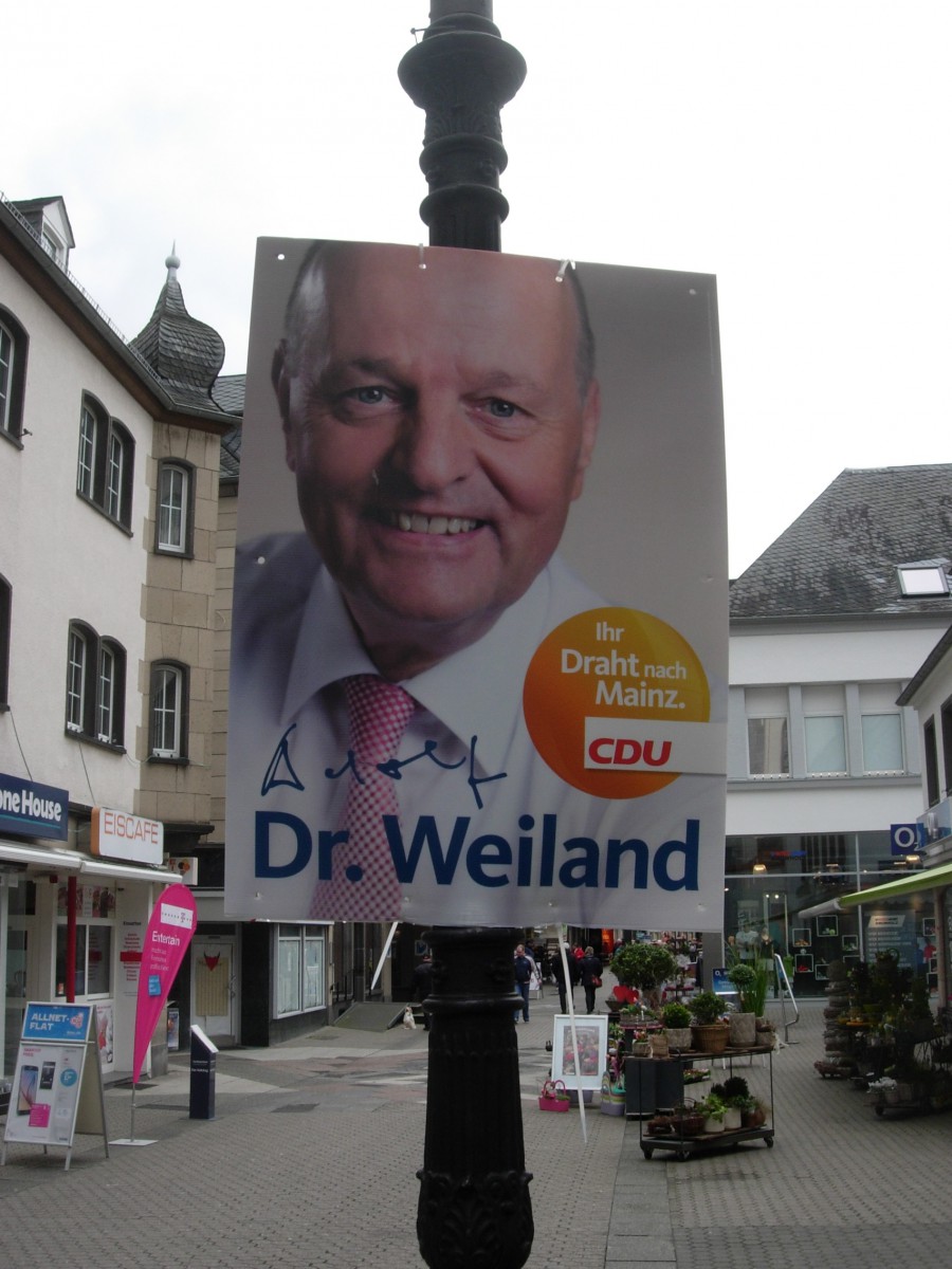 Dr. Adolf Weiland